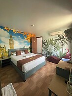 Cozi Hotel