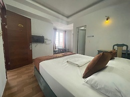 Cozi Hotel