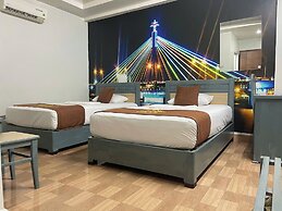 Cozi Hotel