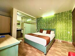 Cozi Hotel