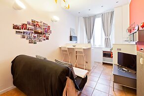 Cosy Nest Isola District Heart