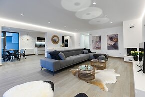 Shell Luxury Residences