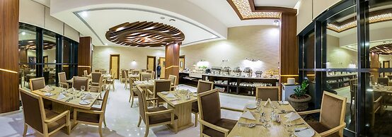 Muscat Gate Hotel