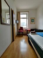 Pension Akropolis