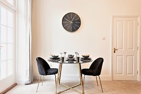Frederick Place Your Apartment