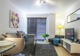 Tudors eSuites Birmingham Canalside Apartments