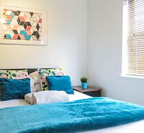 Tudors eSuites Birmingham Canalside Apartments