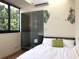 DayDay House