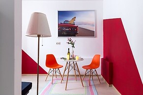 RedHouse Studio Apartment