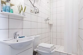 RedHouse Studio Apartment
