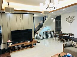 Angela Villa No.1