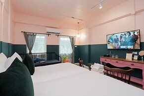 Blu Monkey Boutique Phuket Town
