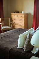 Estancia Anastasio by Folk