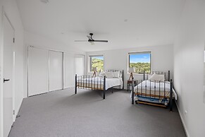 Sandy Point Beach Escape