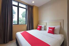Hotel O Hotel 916