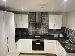 Beach House Courtyard 1 bed