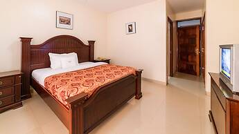 Golf Lane Hotel