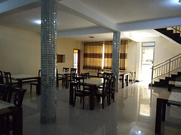 Court Lane Hotel