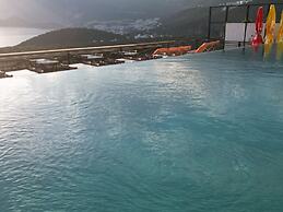 Stone Hill Kas