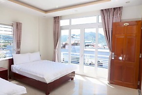 OYO 587 Trang Long