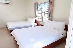 OYO 587 Trang Long