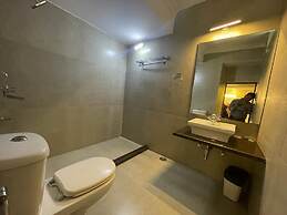 Hotel Aashish