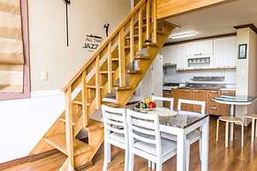 Sunny Junny Pension