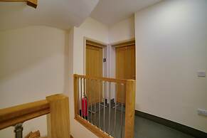 Cs Serviced Apartments
