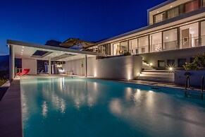 600m² homm Luxury Villa Sea Side Evia 16ppl