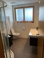 Center Chalet Flat