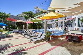 Villa Aikia Adults Only
