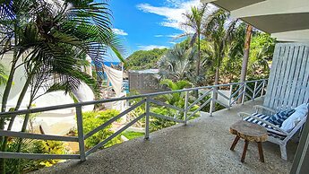 Villa Aikia Adults Only