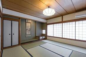 Kinkaku Ryokan