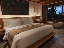 Purana Suite Ubud