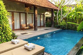 Purana Suite Ubud