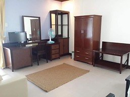 Palm Seaside Inn and Beach Resort