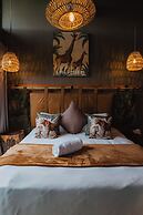 Buff & Fellow Eco Cabins