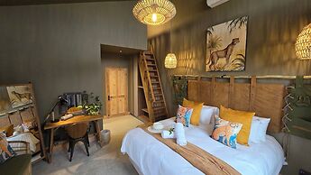 Buff & Fellow Eco Cabins