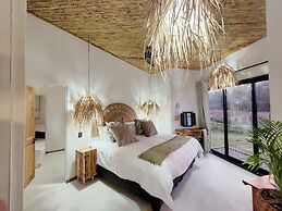 Buff & Fellow Eco Cabins