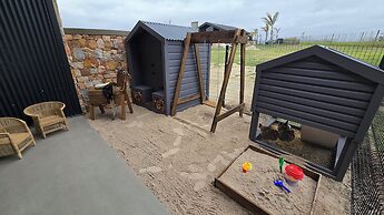 Buff & Fellow Eco Cabins