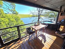 Buff & Fellow Eco Cabins