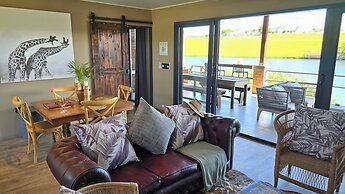 Buff & Fellow Eco Cabins