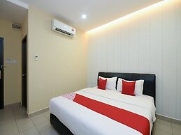 Hotel O Ys Inn