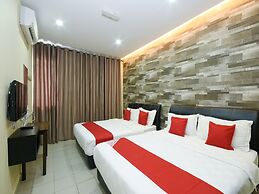 Hotel O Ys Inn