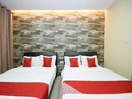 Hotel O Ys Inn