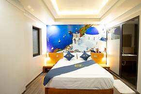Cozi9 Theme Hotel