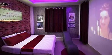 Cozi9 Theme Hotel