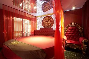 Cozi9 Theme Hotel