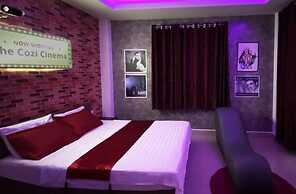 Cozi9 Theme Hotel