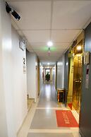 Cozi9 Theme Hotel